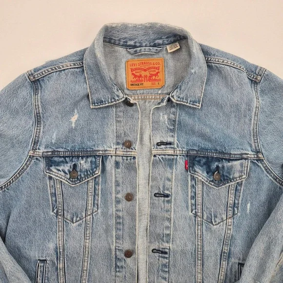 Levis Mens Vintage Fit Trucker Denim Jacket Light Wash Distressed Blue Large - Picture 5 of 11